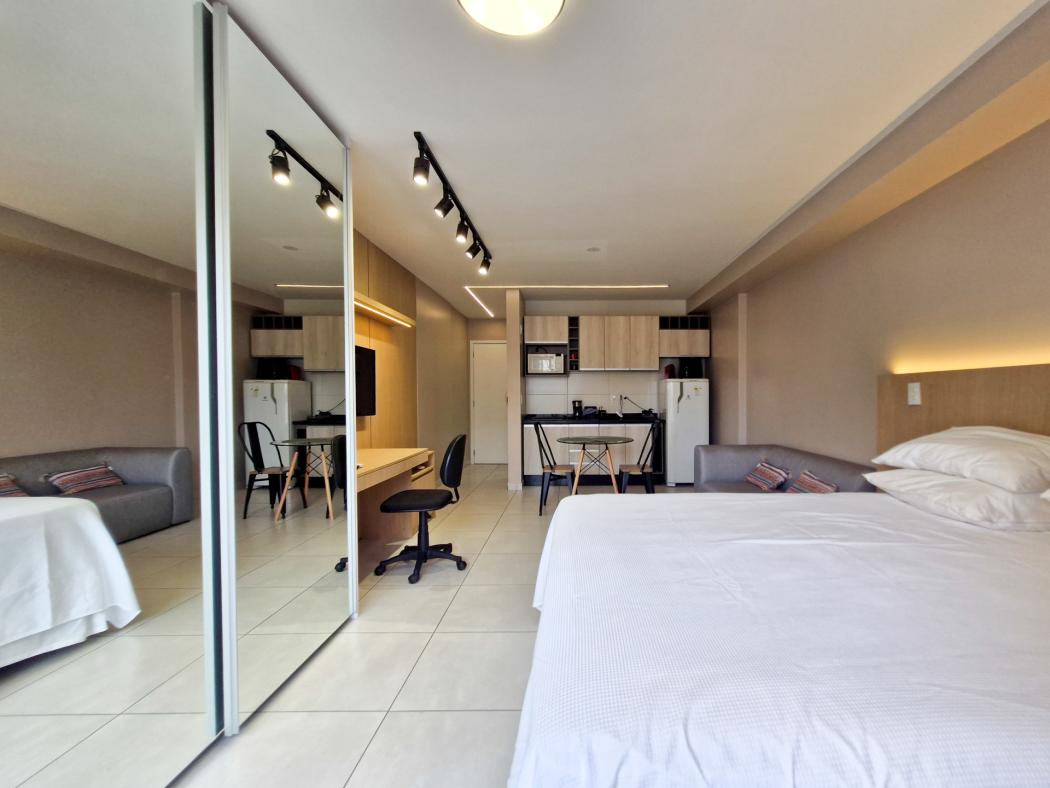  - Studio mobiliado – Hub Residence | Centro de Curitiba 